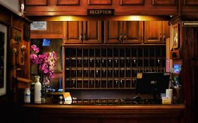 Hotel Ambassador